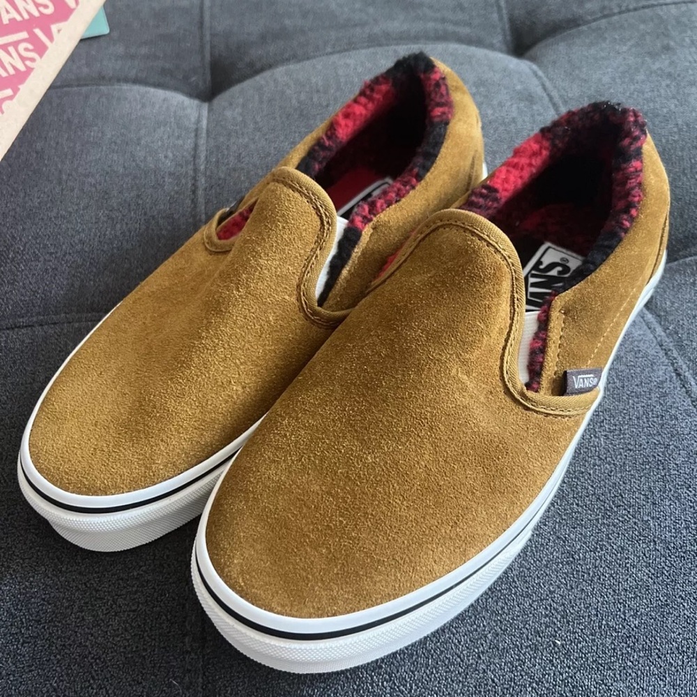Vans Classic Slip-On Cozy Hug sneakers brand new mens sz 6.5 women sz 8